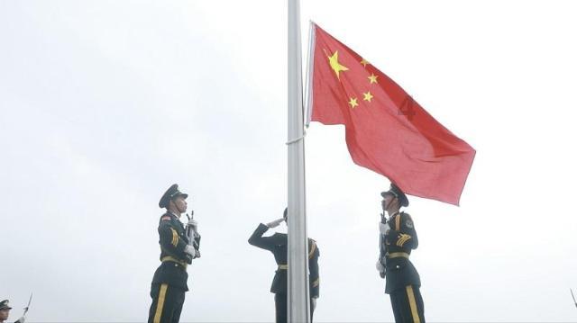 逃离沙漠小镇